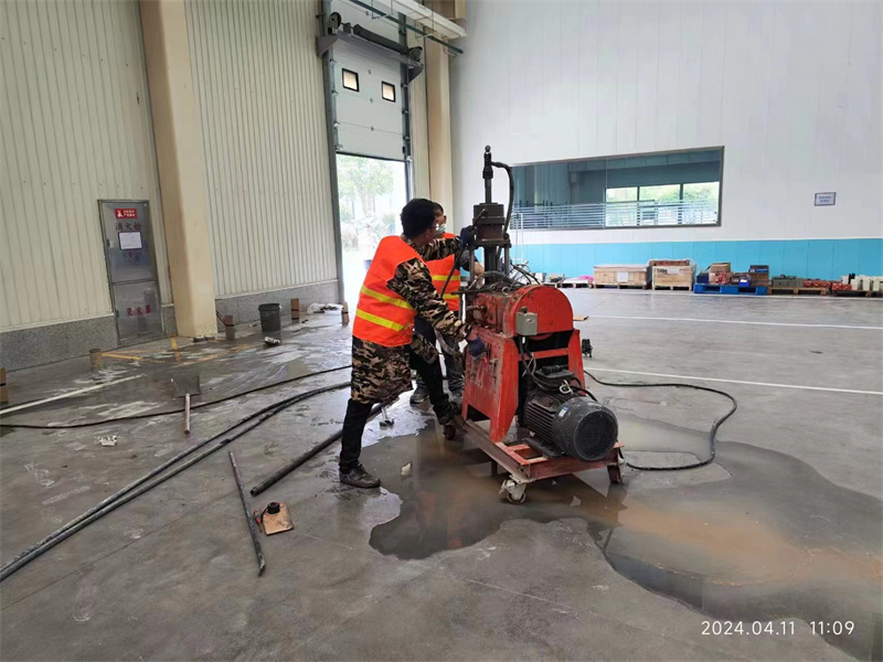 河曲厂房地面下沉塌陷注浆加固施工